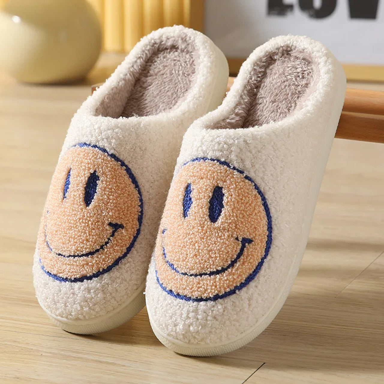 SMILEY SLIPPER BEIGE