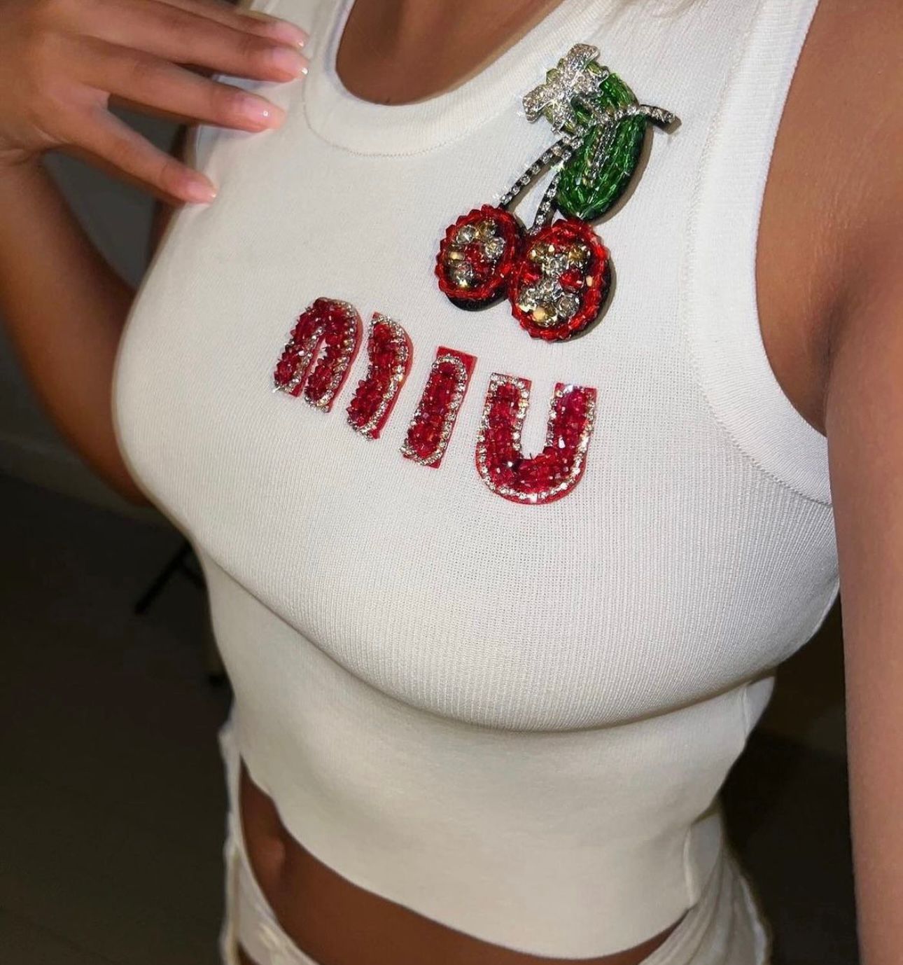 MIU CHERRY TOP